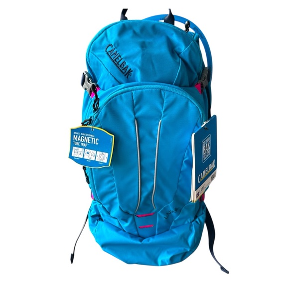 Camelbak Handbags - CamelBak Backpack L.U.X.E 100oz Teal with Pink Highlights